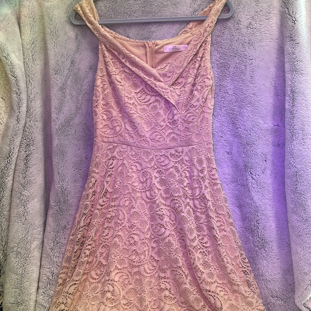 Off shoulders beige dress